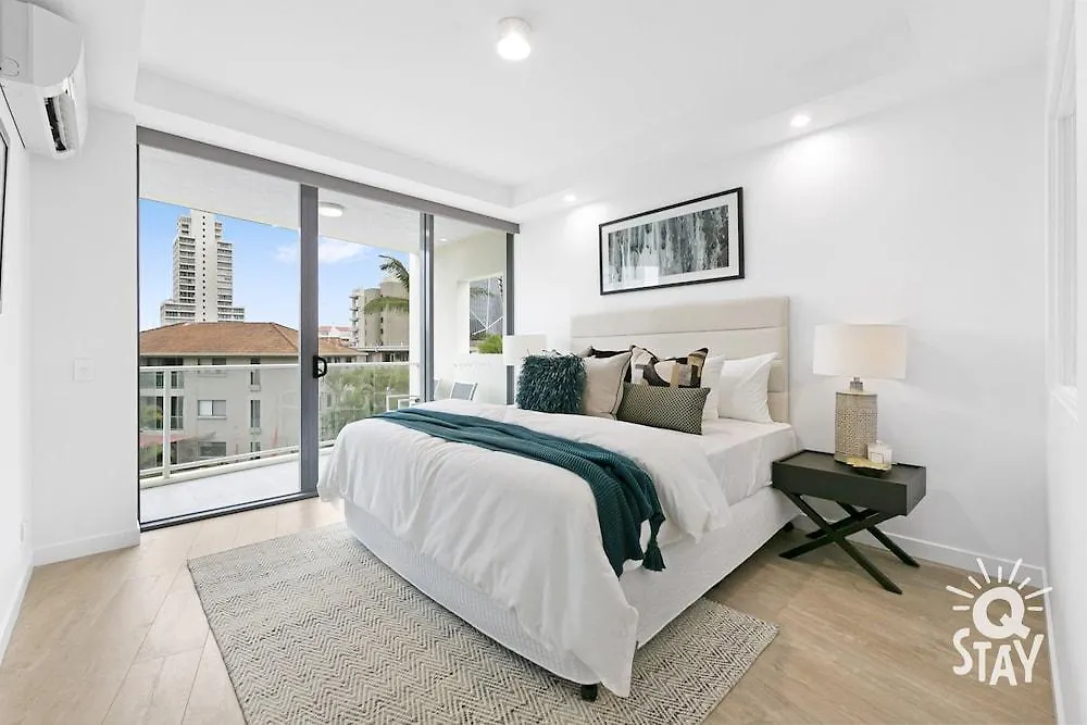 ****  Mantra Wings Aparthotel Gold Coast Australia